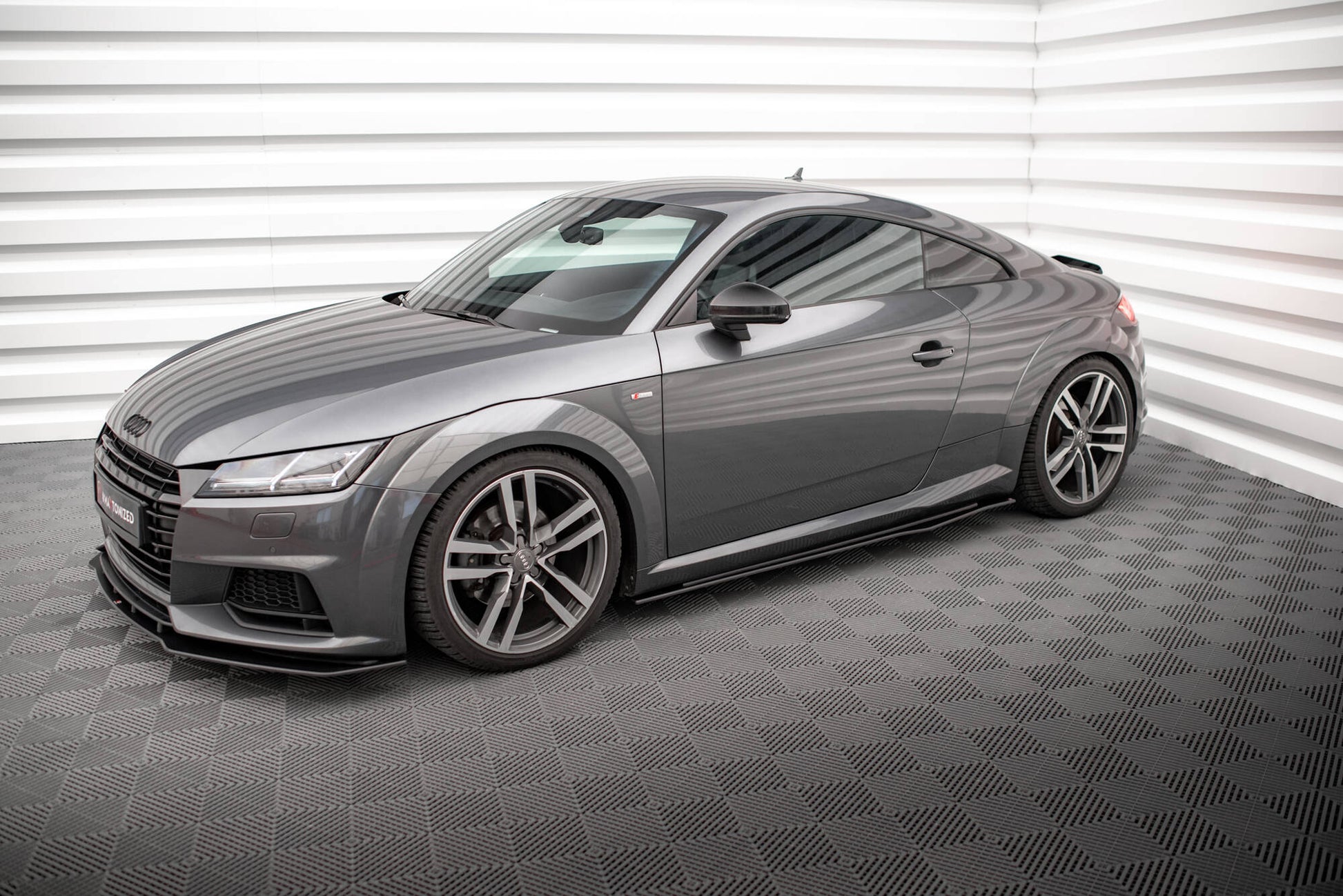 Maxton Street Pro Seitenschweller Ansatz für Audi TT S / S-Line 8S