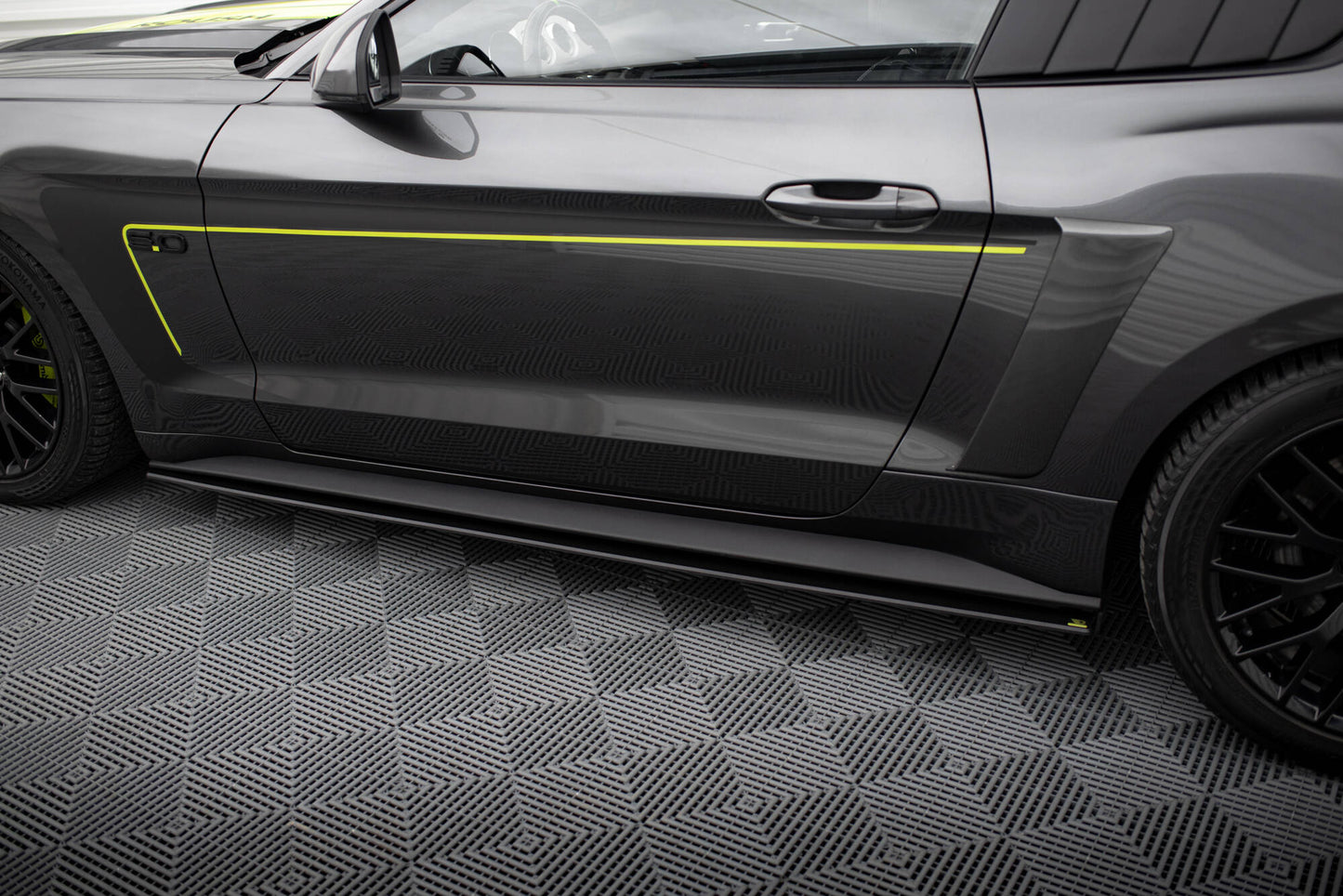 Maxton Street Pro Seitenschweller Ansatz für Ford Mustang GT Mk6