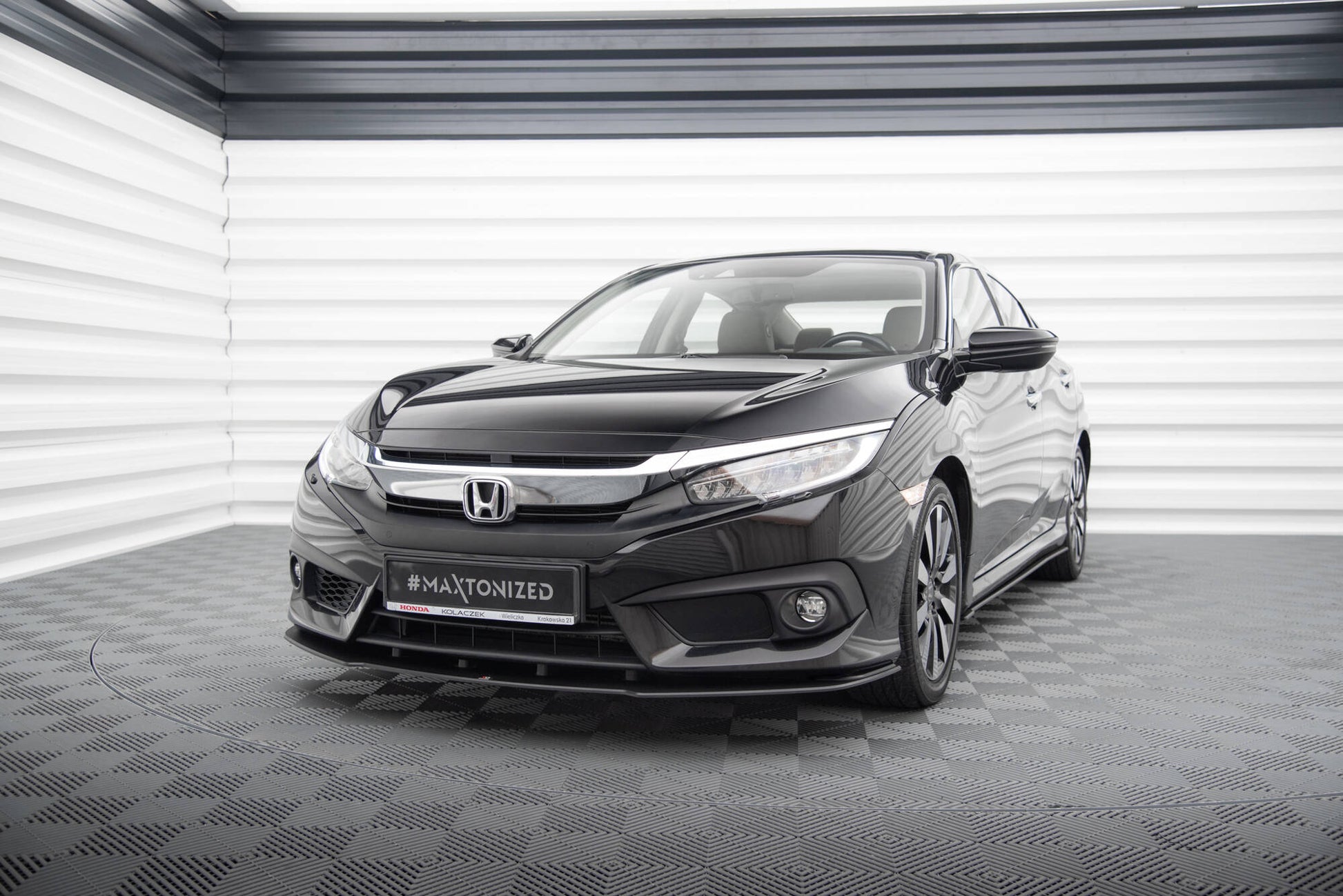 Maxton Street Pro Front Ansatz für für Honda Civic Mk10