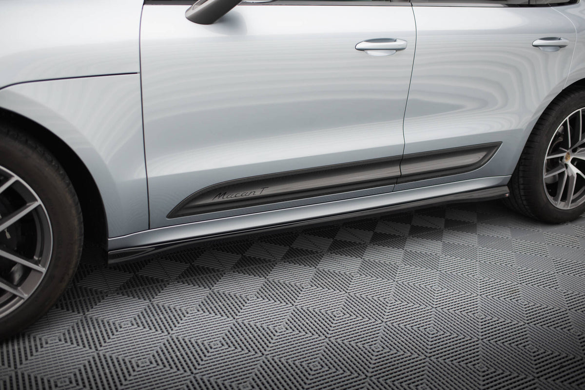 Maxton Seitenschweller Ansatz für Porsche Macan T / GTS Mk1 Facelift 2   schwarz Hochglanz