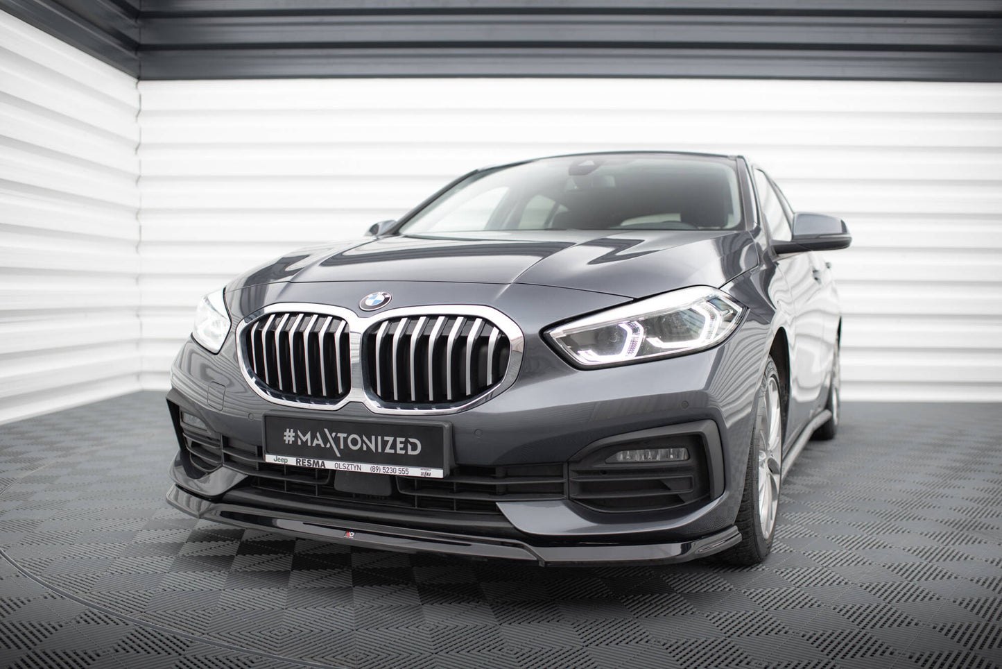 Maxton Front Ansatz V.2 für BMW 1er F40 schwarz Hochglanz