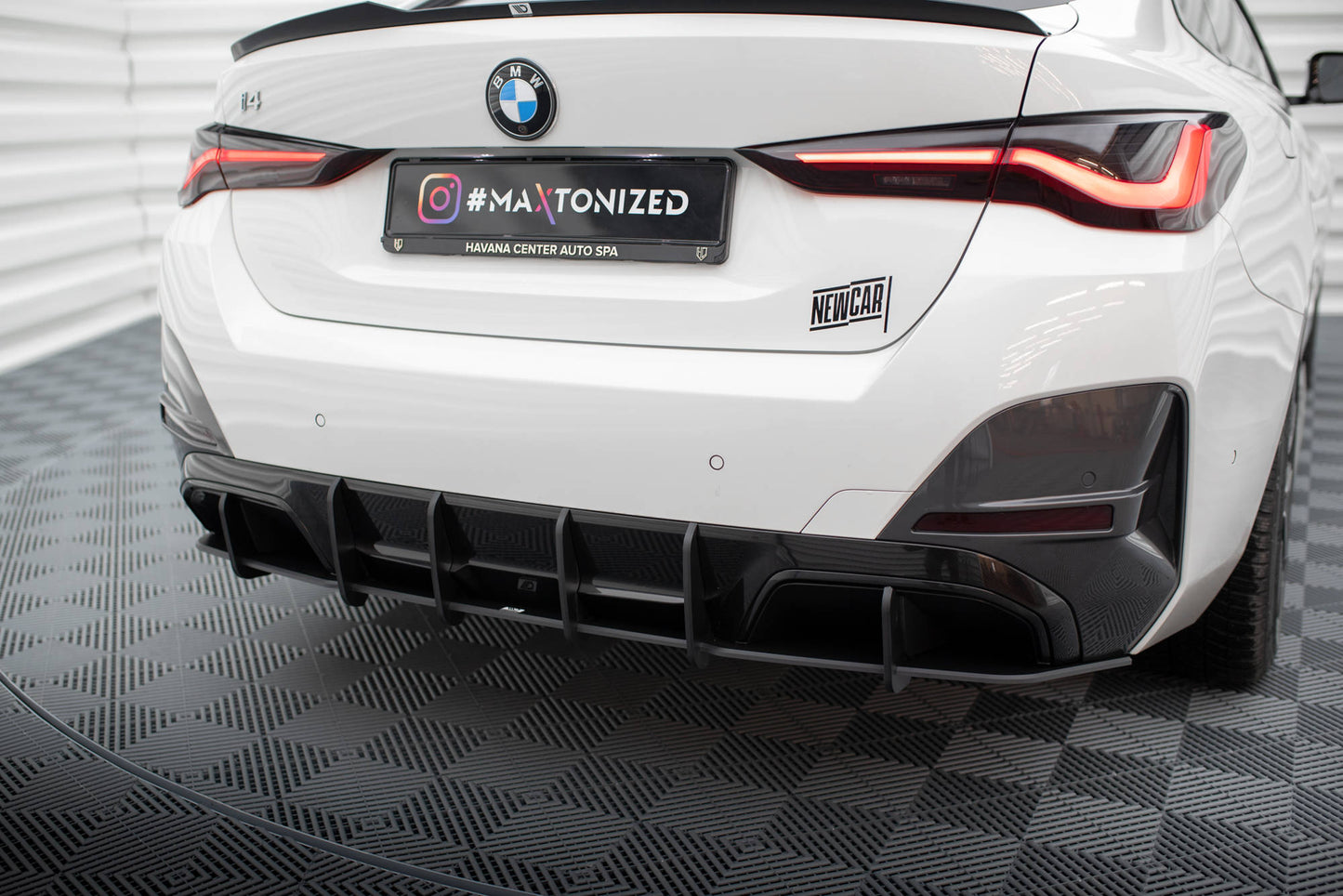 Maxton Street Pro Heckschürze für BMW i4 M-Paket G26