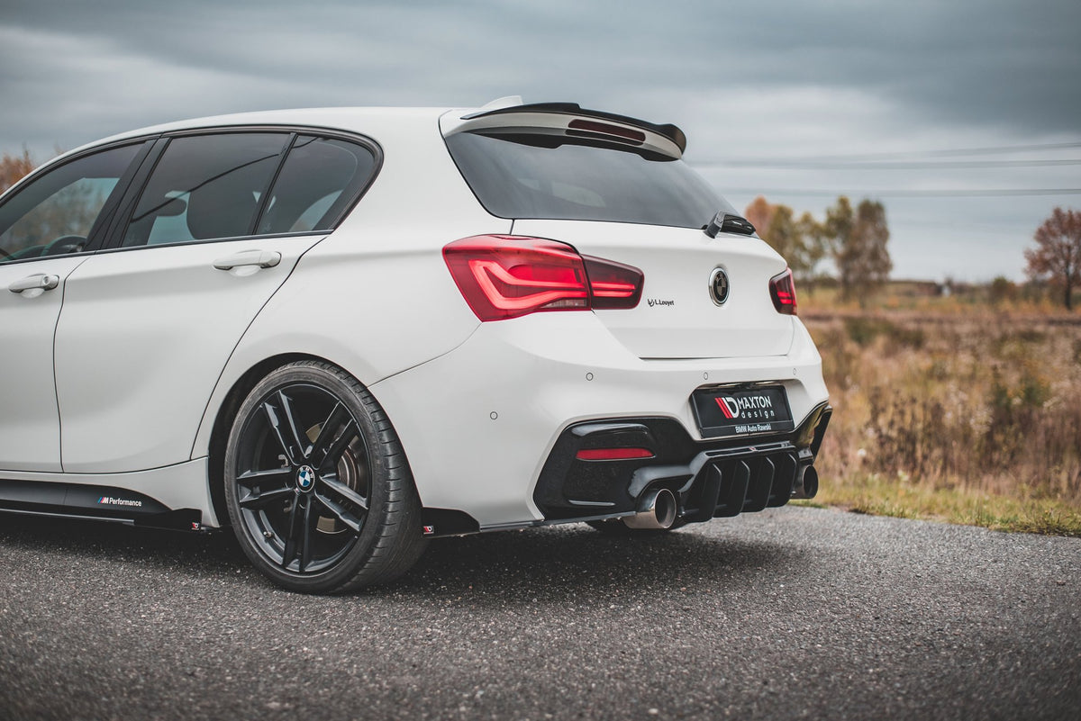 Maxton Robuste Racing Heck Ansatz Flaps Diffusor V.3 +Flaps für BMW 1er M140i  schwarz Hochglanz