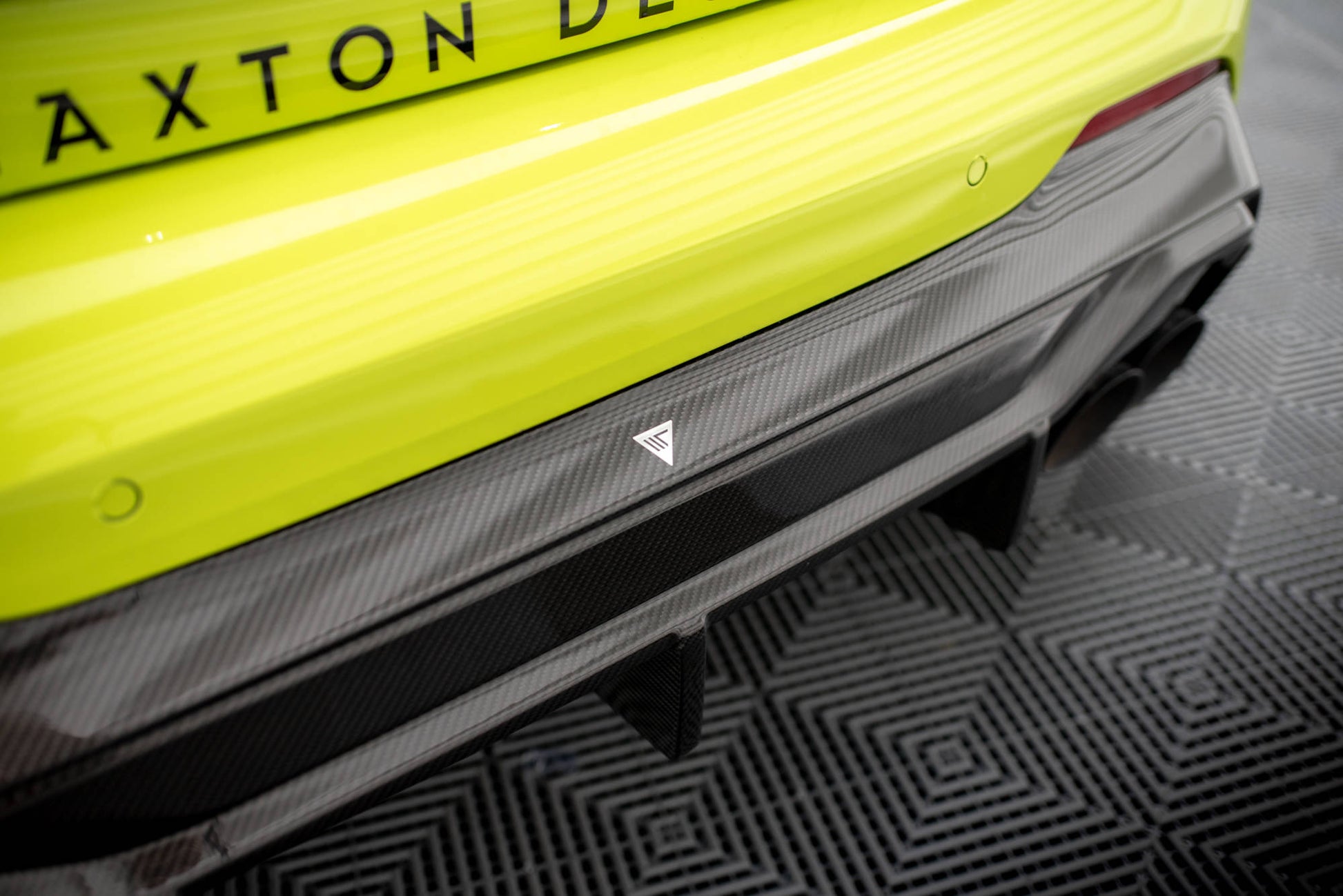 Maxton Carbon Fiber Diffusor Heck Ansatz V.1 für BMW 1er F40 M-Paket/ M135i