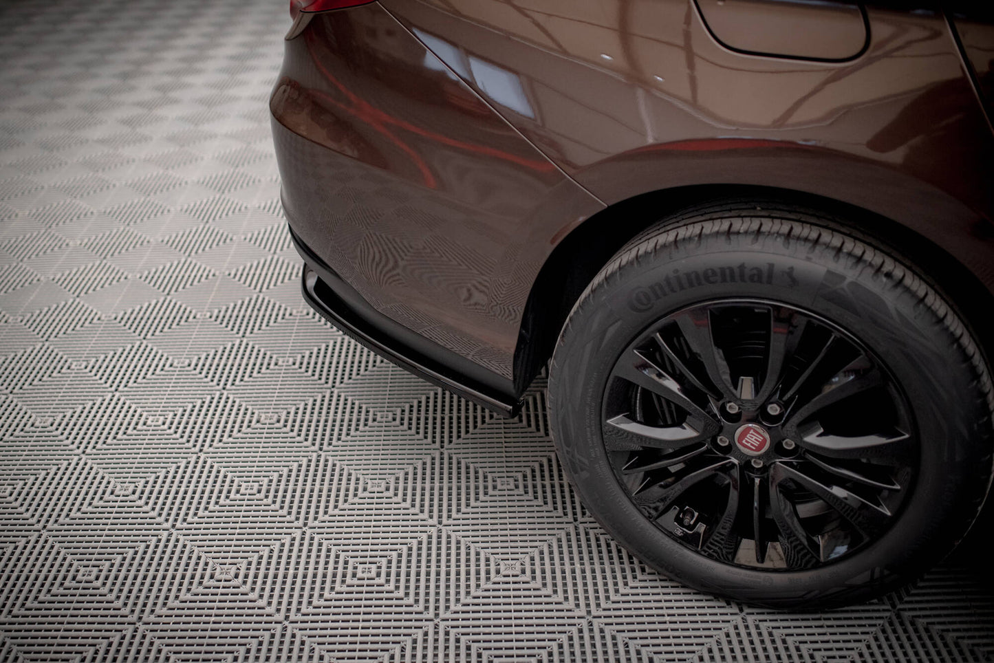 Maxton Mittlerer Diffusor Heck Ansatz DTM Look für Fiat Tipo S Limousine Mk1 schwarz Hochglanz