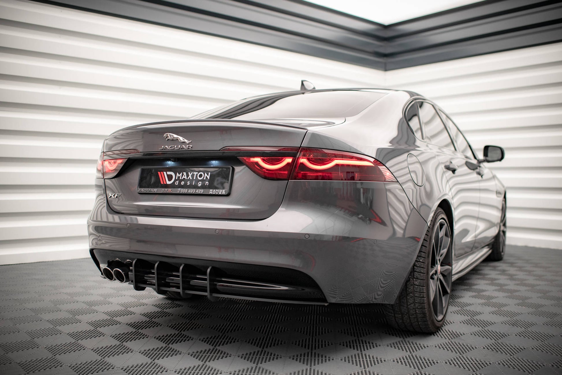 Maxton Street Pro Heckschürze für Jaguar XF R-Sport Mk2