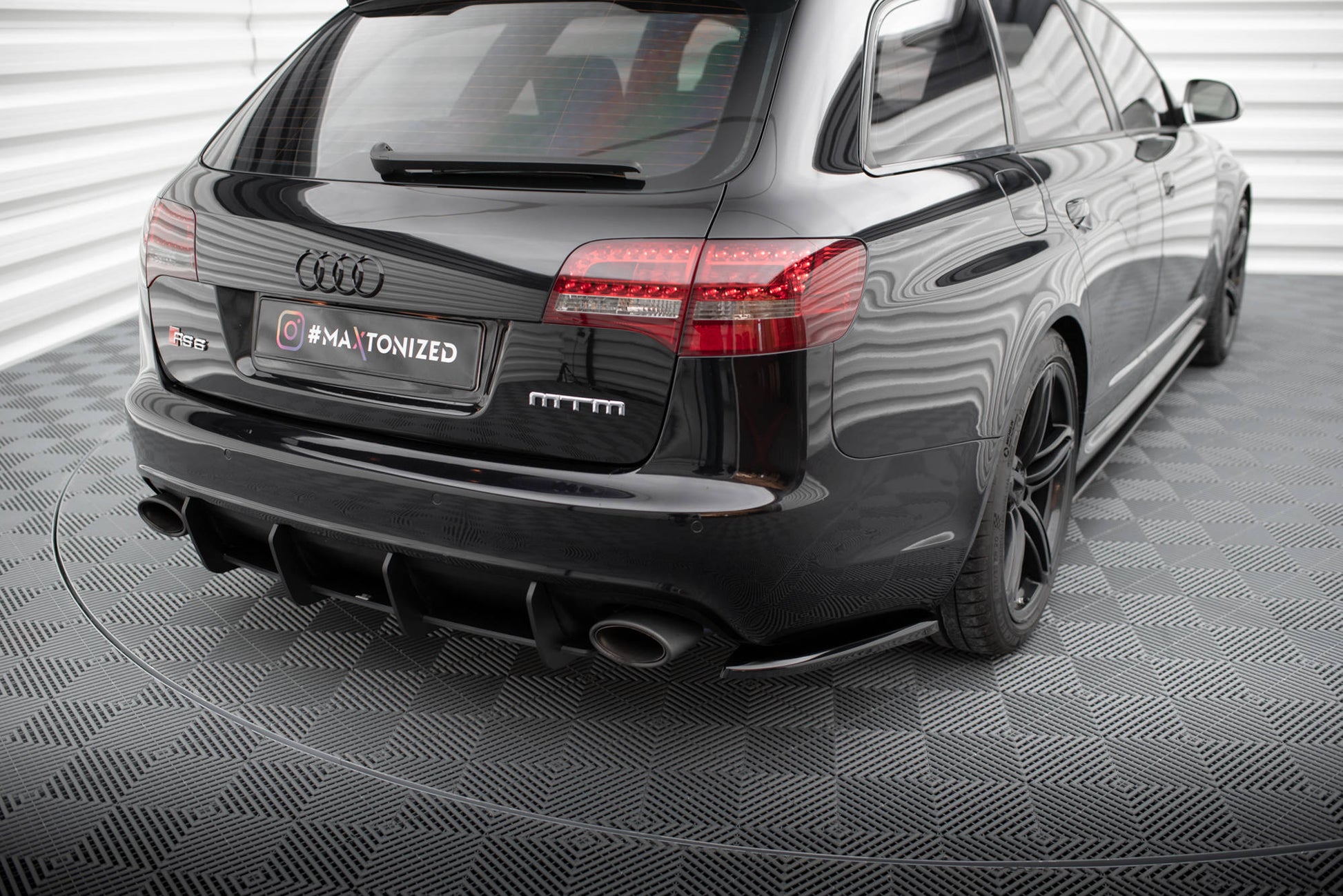 Maxton Heck Ansatz Flaps Diffusor für Audi RS6 Avant C6 schwarz Hochglanz