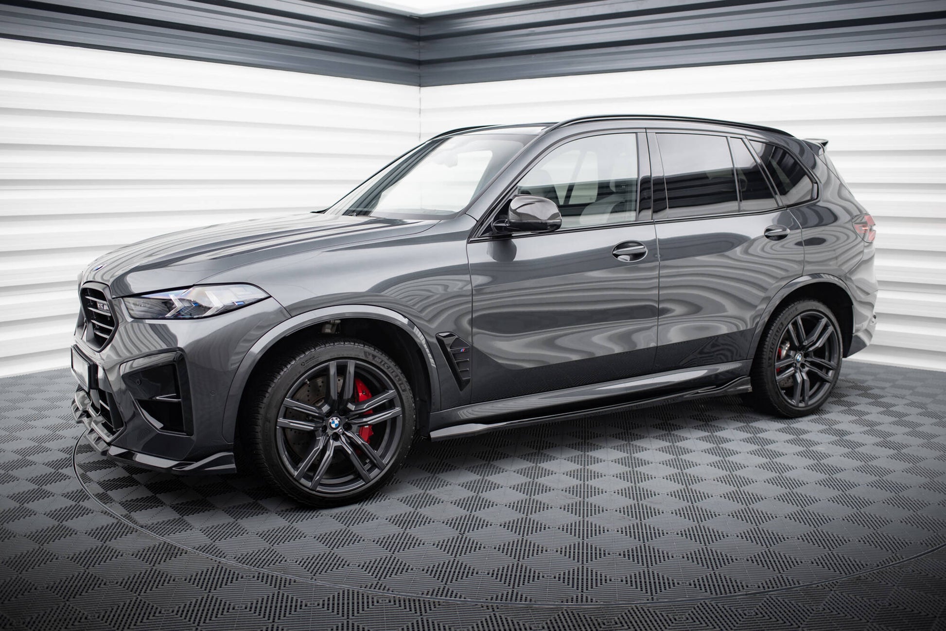 Maxton Seitenschweller Ansatz für BMW X5 M F95 Facelift schwarz Hochglanz