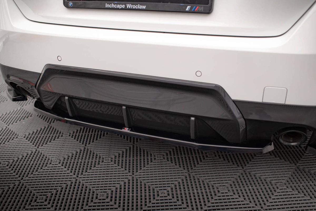 Maxton Mittlerer Diffusor Heck Ansatz für BMW 2 Coupe M-Paket G42 schwarz Hochglanz