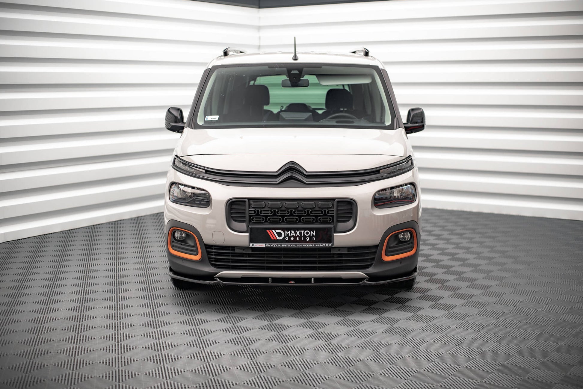 Maxton Front Ansatz für Citroen Berlingo Mk3 schwarz Hochglanz