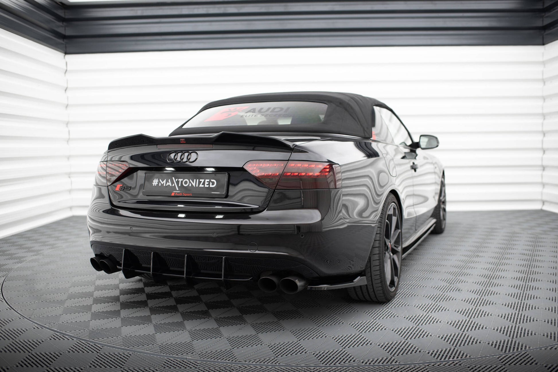 Maxton Heck Ansatz Flaps Diffusor V.1 für Audi S5 / A5 S-Line Coupe / Cabriolet 8T schwarz Hochglanz