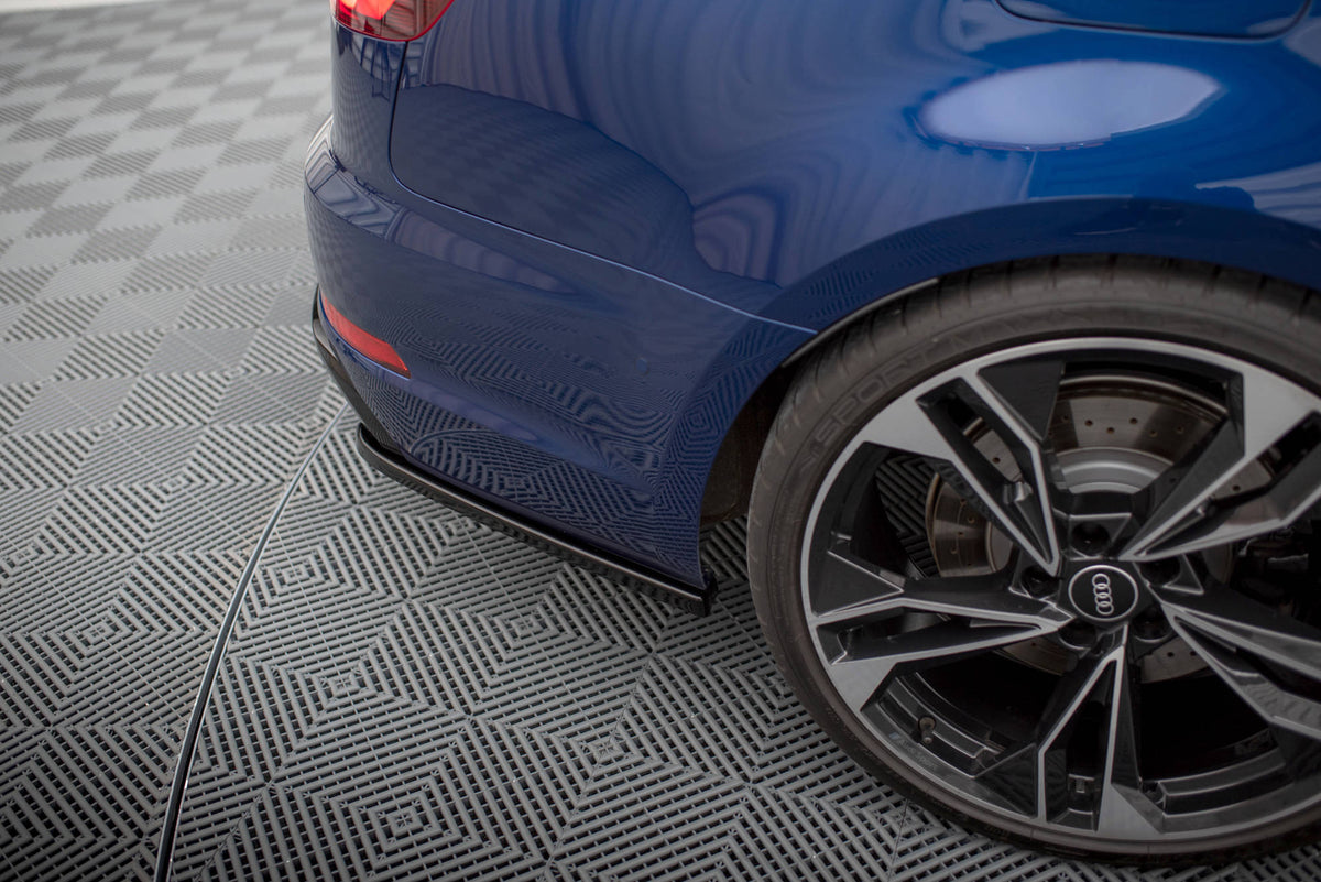 Maxton Heck Ansatz Flaps Diffusor für Audi A4 Competition B9  schwarz Hochglanz