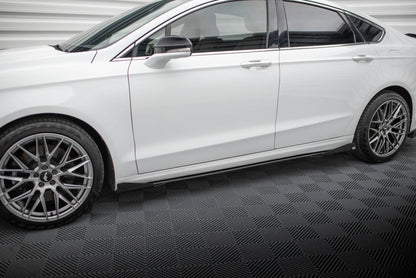Maxton Street Pro Seitenschweller Ansatz für + Flaps Ford Mondeo Sport Mk5 Facelift / Fusion Sport Mk2 Facelift schwarz Ho...