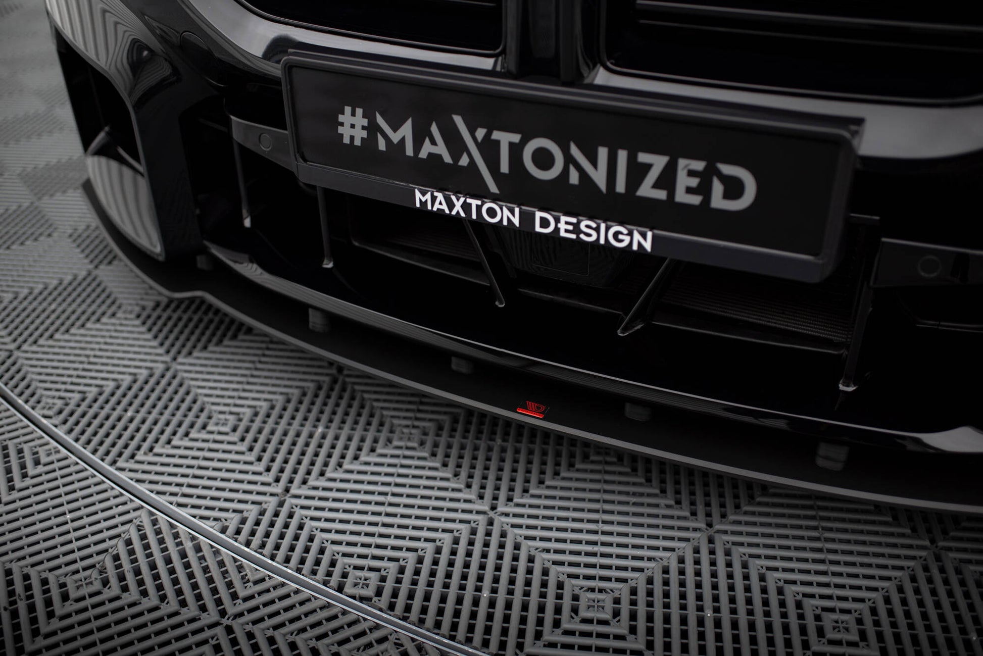 Maxton Street Pro Front Ansatz für V.2 für BMW M2 G87