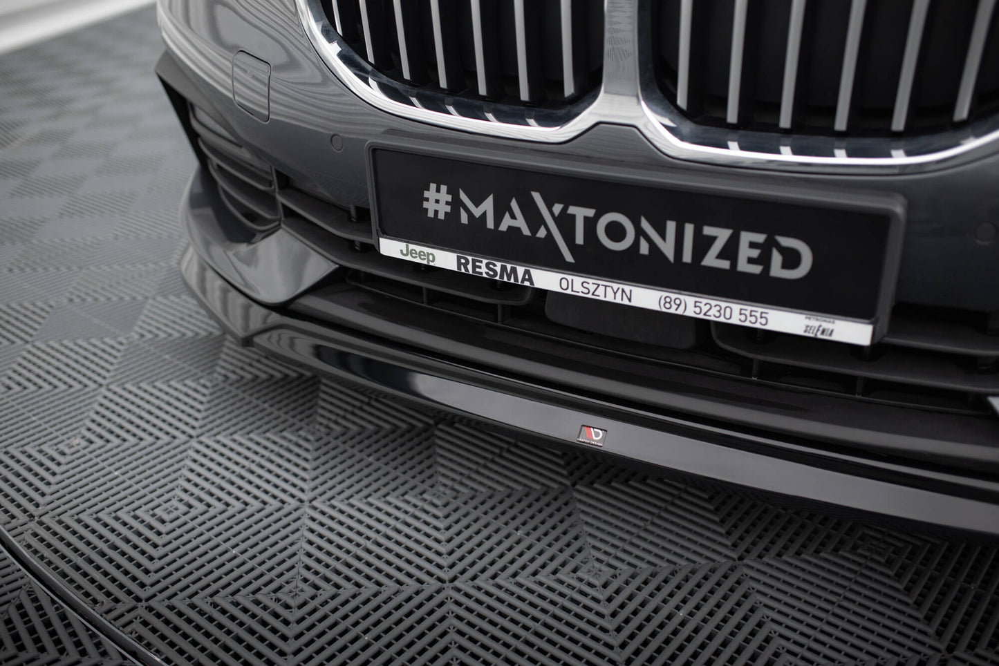 Maxton Front Ansatz V.2 für BMW 1er F40 schwarz Hochglanz