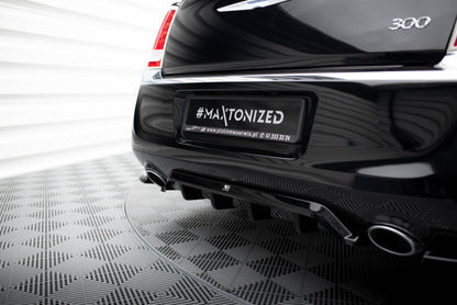 Maxton Mittlerer Diffusor Heck Ansatz DTM Look für Chrysler 300 Mk2 schwarz Hochglanz