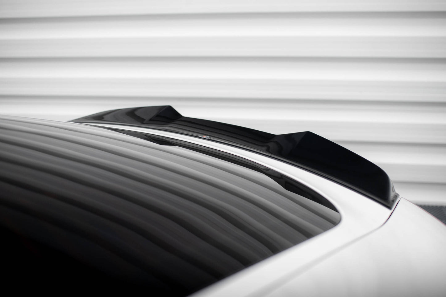 Maxton Spoiler CAP für 3D Audi TT 8J schwarz Hochglanz