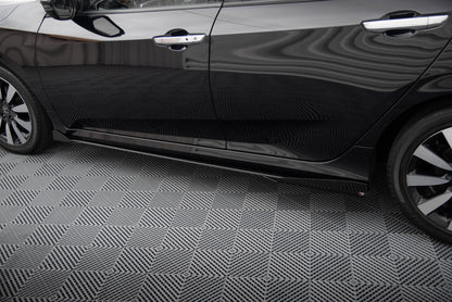 Maxton Street Pro Seitenschweller Ansatz für + Flaps Honda Civic Mk10 schwarz Hochglanz