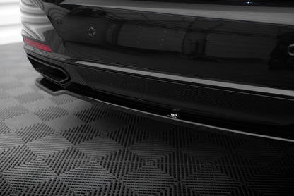 Maxton Zentrale Hinten Splitte BMW 7 G11 Facelift schwarz Hochglanz