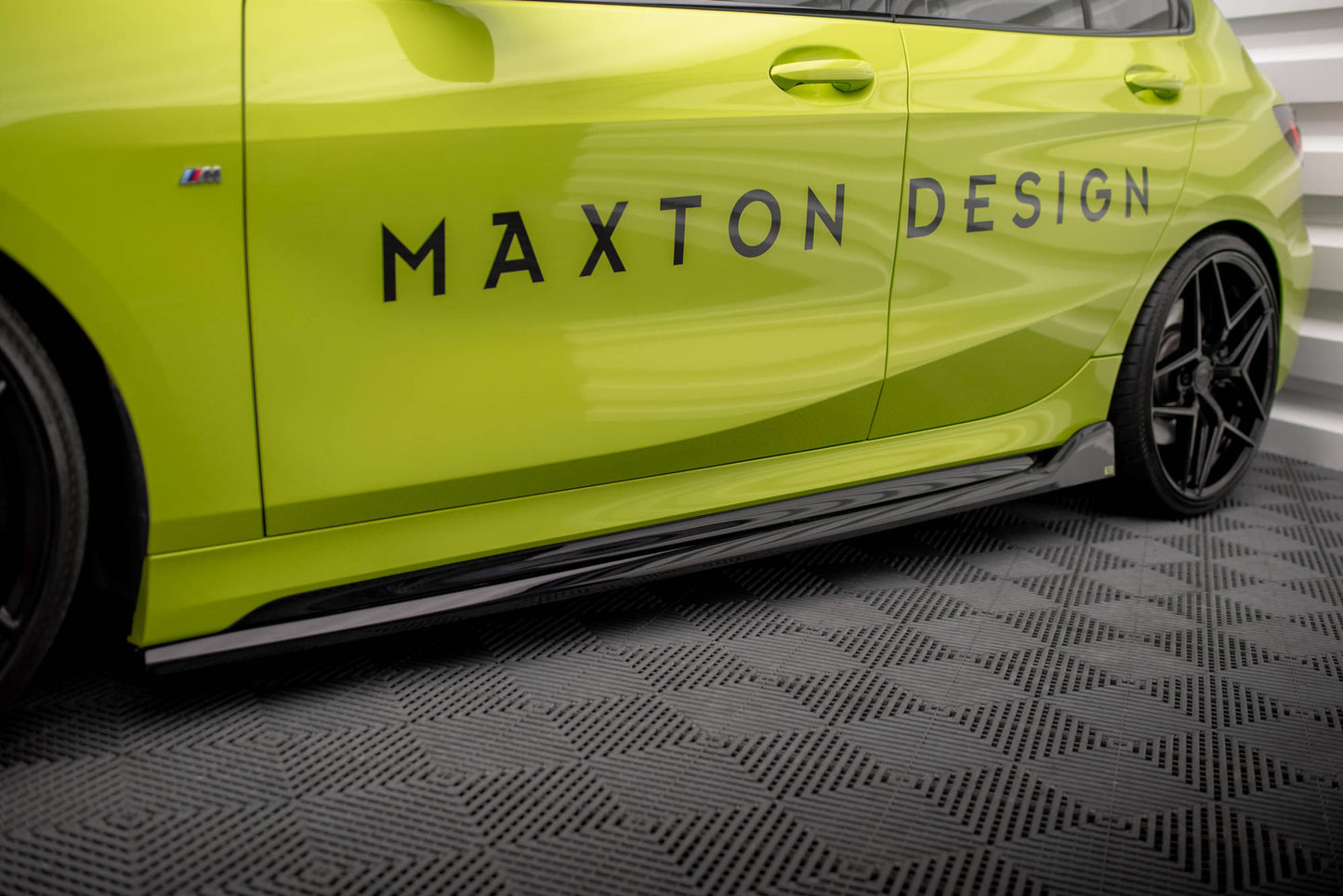 Maxton Seitenschweller Ansatz für V.5 BMW 1er F40 M-Paket/ M135i  schwarz Hochglanz