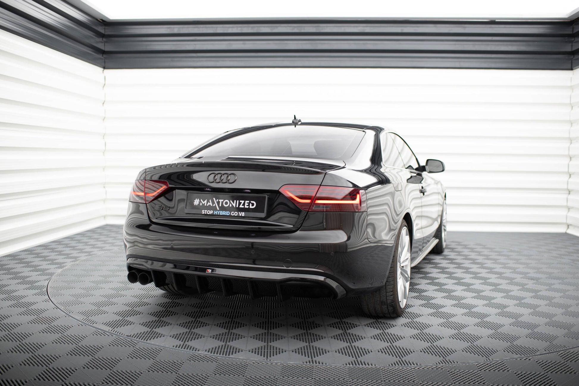 Maxton Diffusor Heck Ansatz für Audi A5 Coupe / Cabrio S-Line 8T (Einseitige Doppelauspuffversion)