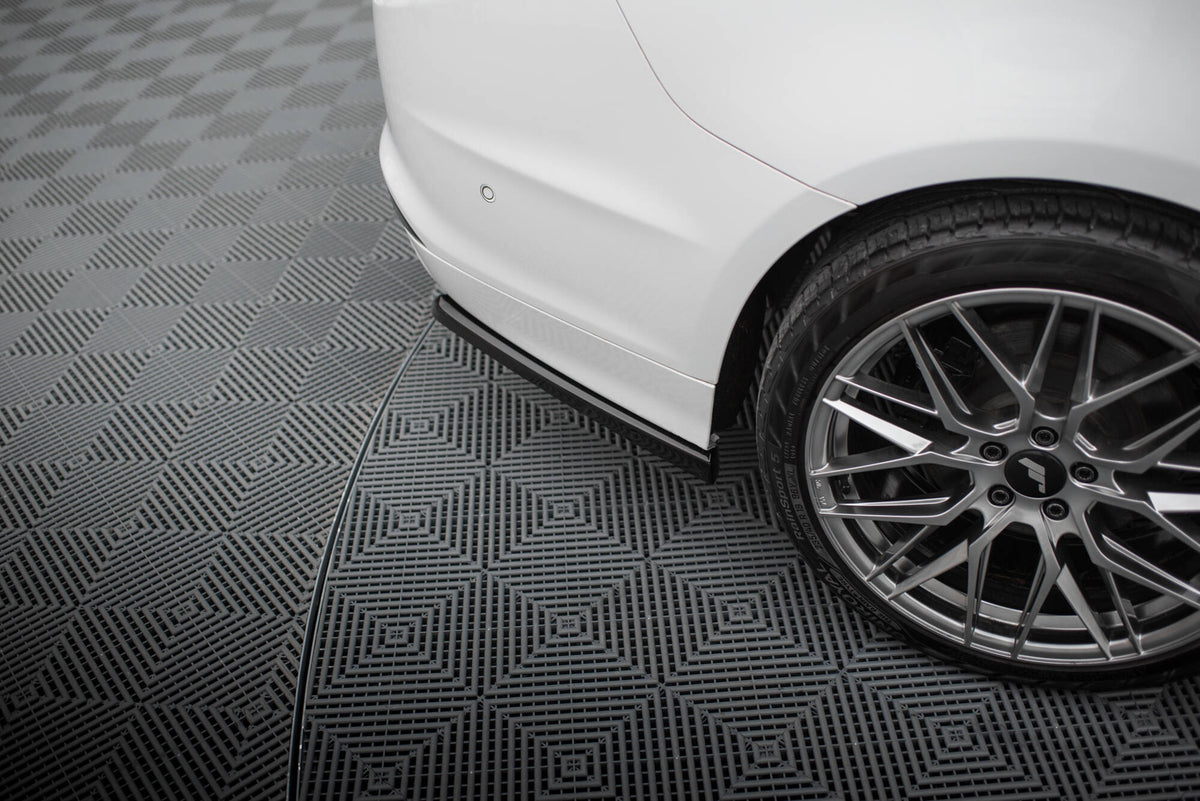 Maxton Heck Ansatz Flaps Diffusor für Ford Mondeo Sport Mk5 Facelift / Fusion Sport Mk2 Facelift schwarz Hochglanz