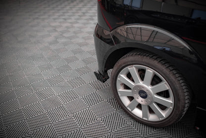 Maxton Hintere Seiten Flaps für Ford Fiesta ST Mk6 schwarz Hochglanz