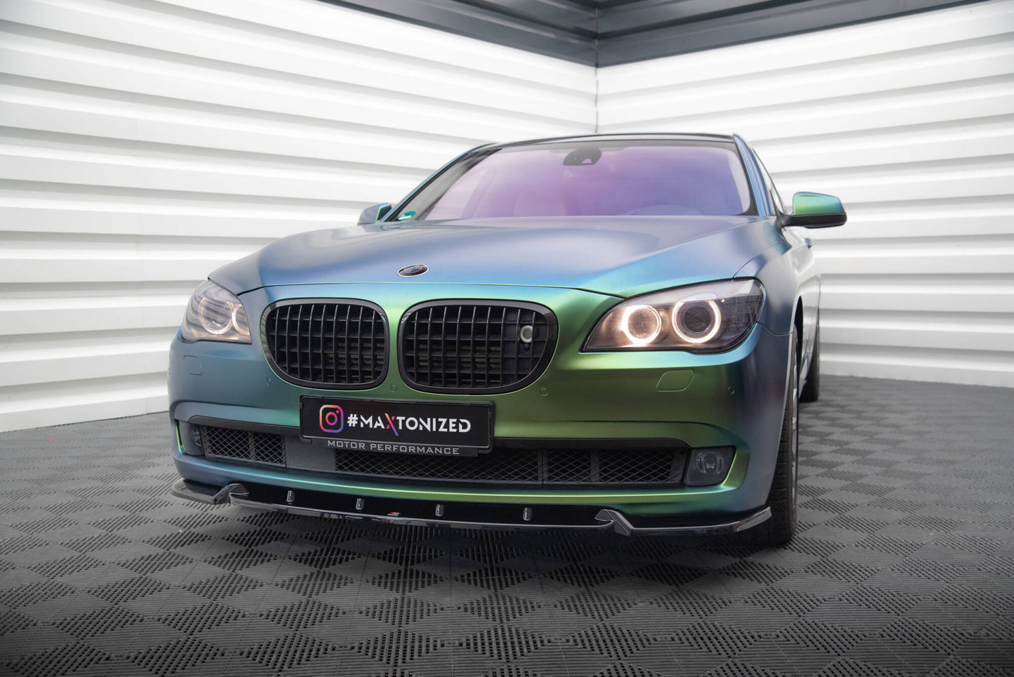 Maxton Front Ansatz V.2 für BMW 7 F01 schwarz Hochglanz