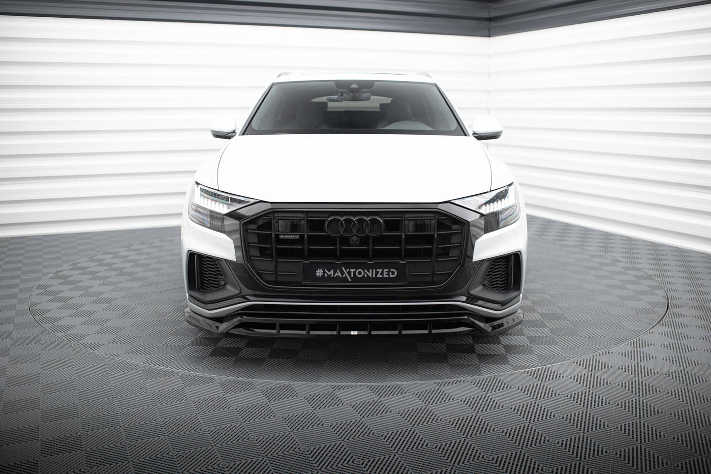 Maxton Front Ansatz V.2 für Audi SQ8 / Q8 S-Line Mk1 schwarz Hochglanz