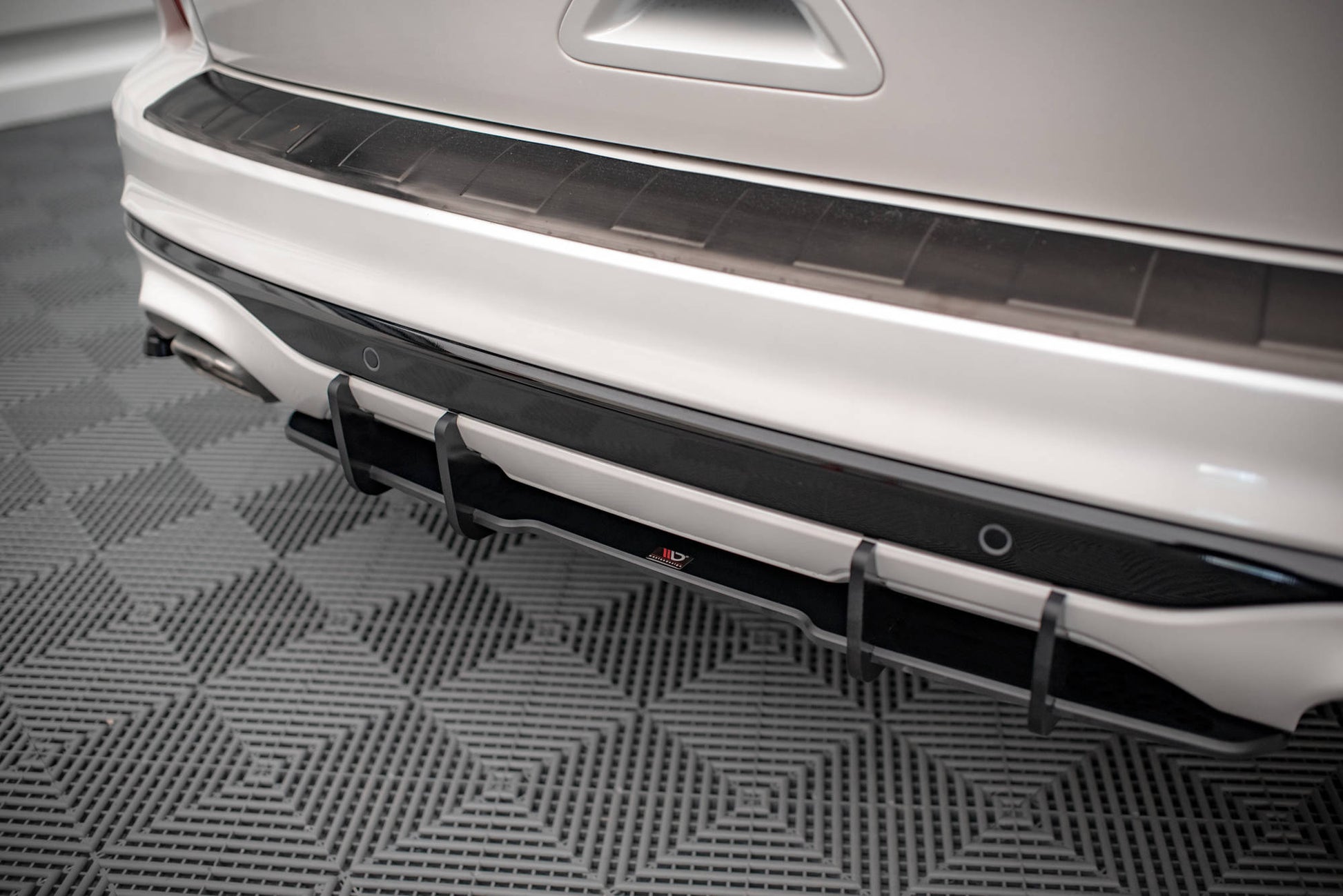 Maxton Street Pro Heckschürze für Ford Kuga ST-Line Mk3