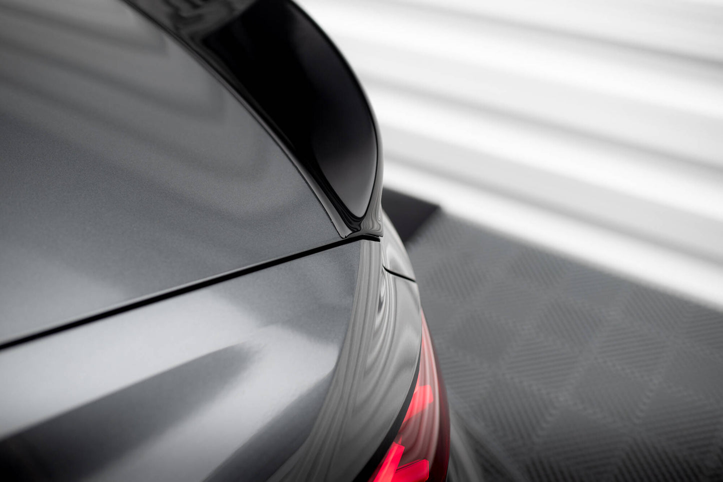 Maxton Spoiler CAP für 3D Audi A3 / A3 S-Line / S3 / RS3 Limousine 8Y schwarz Hochglanz