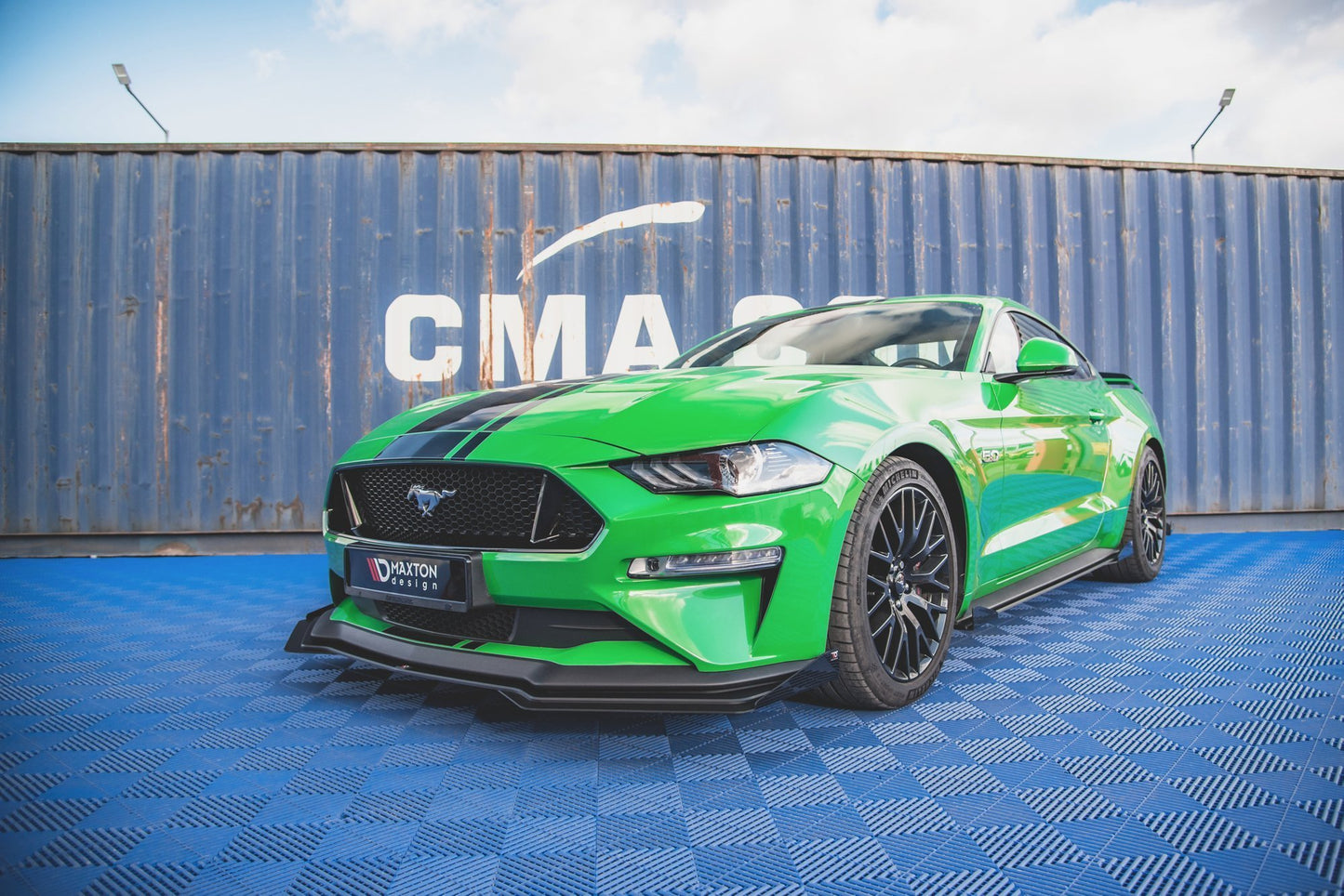 Maxton Street Pro Front Ansatz für V.1 für  + Flaps Ford Mustang GT Mk6 Facelift schwarz Hochglanz