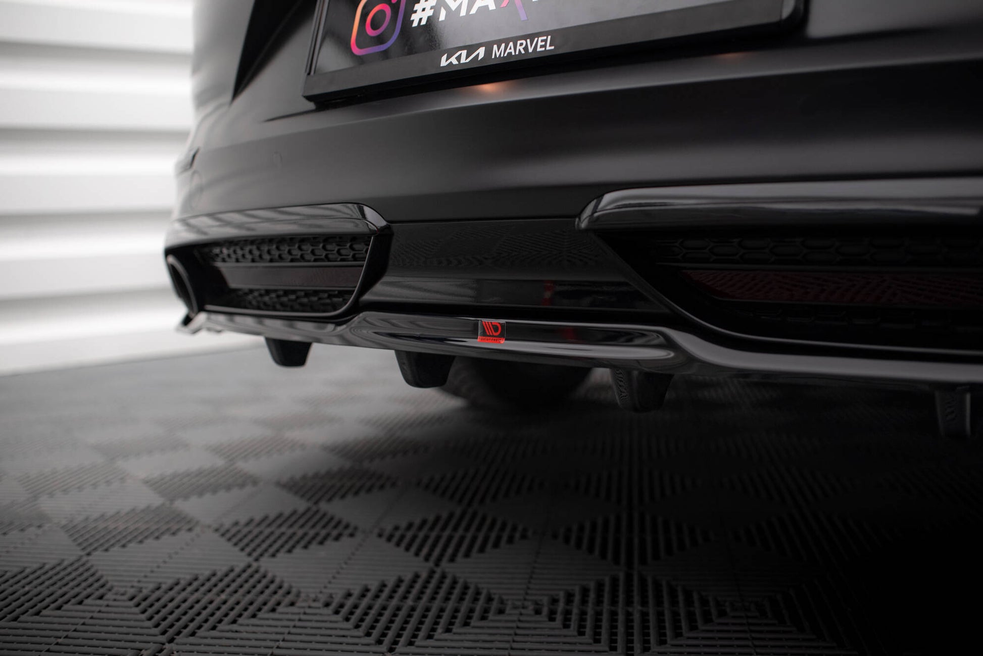 Maxton Mittlerer Diffusor Heck Ansatz DTM Look für Kia Proceed GT Mk1 Facelift schwarz Hochglanz