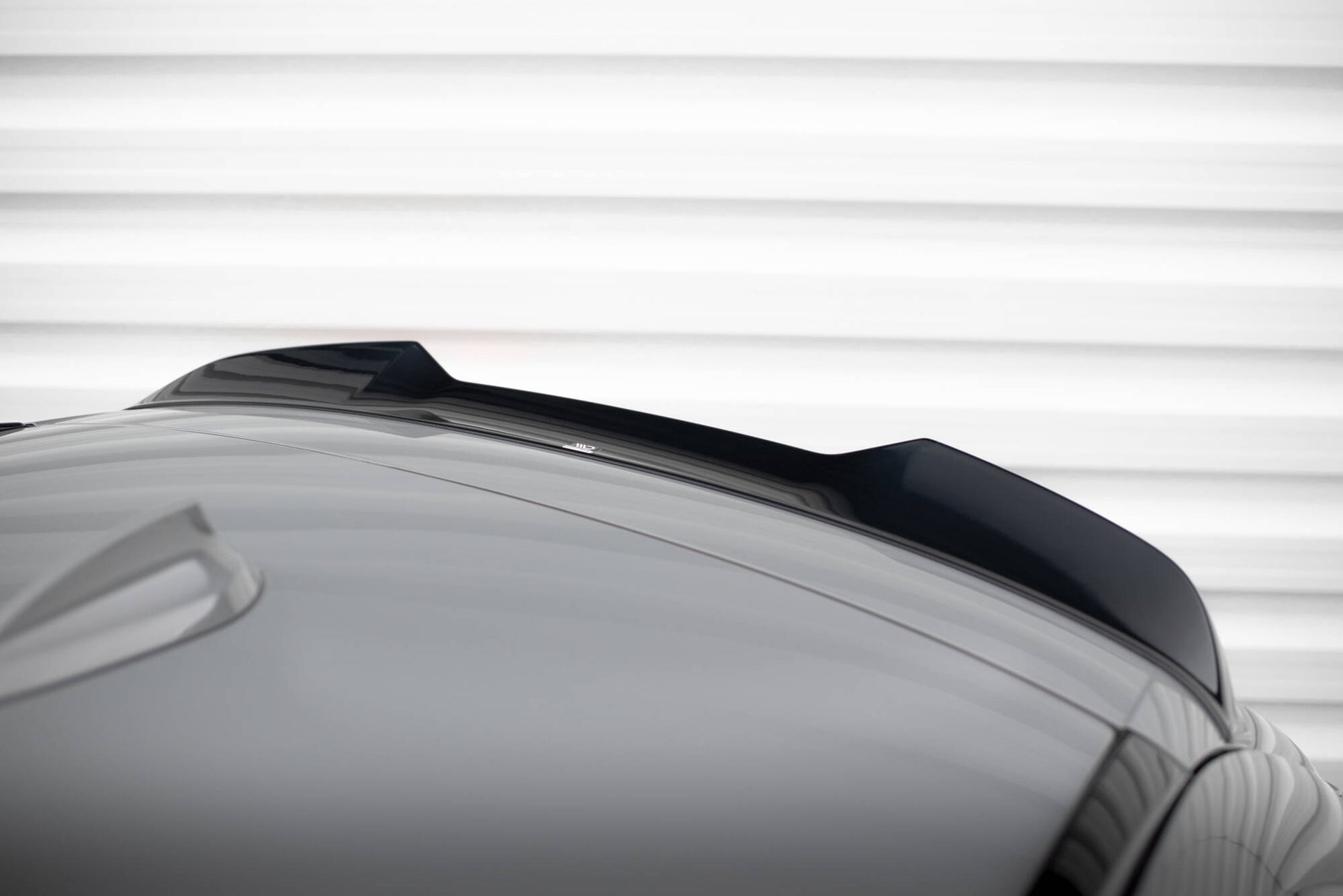 Maxton Spoiler CAP für 3D V.1 BMW 5er Touring G31 schwarz Hochglanz