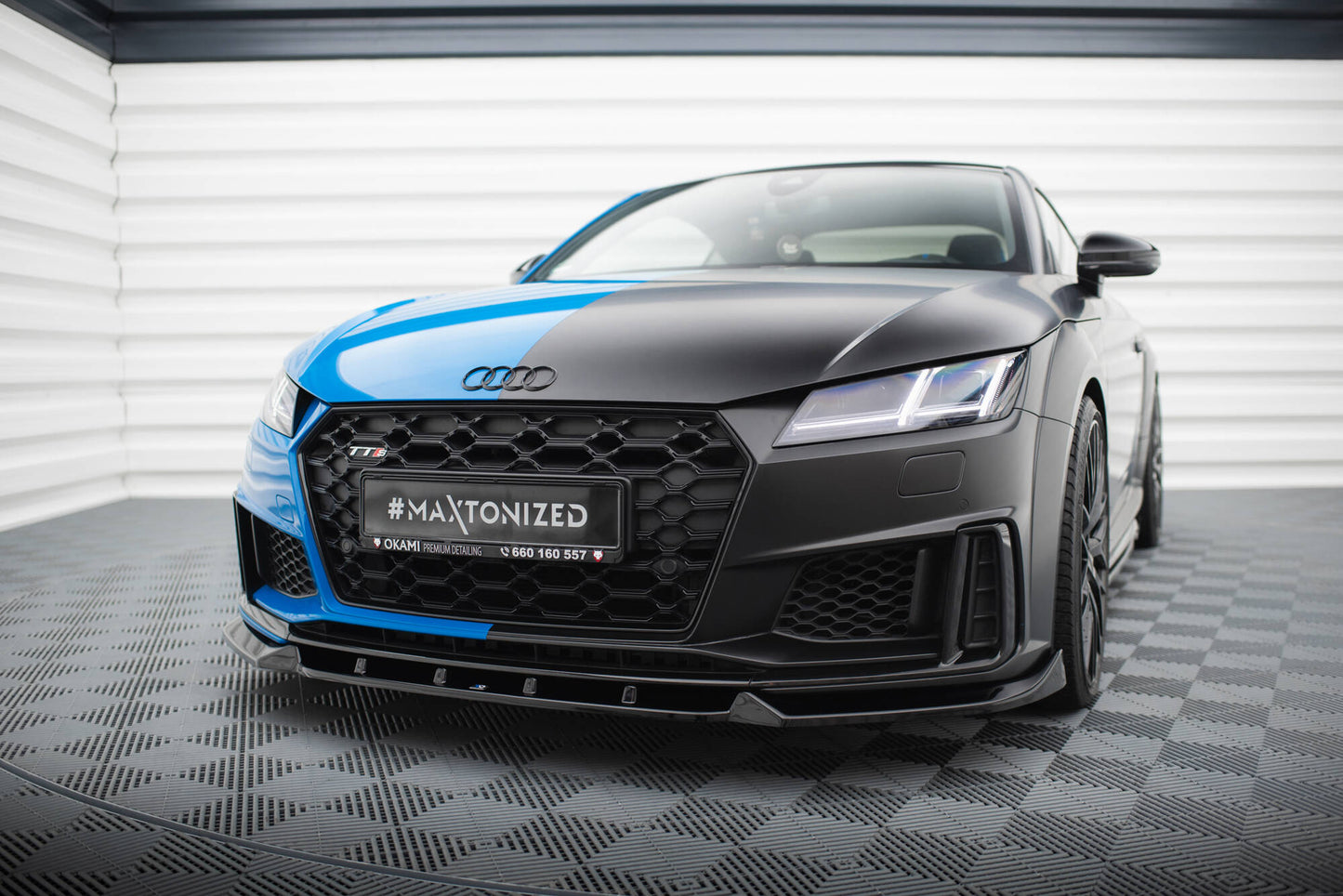 Maxton Front Ansatz V.1 für Audi TT S 8S Facelift schwarz Hochglanz
