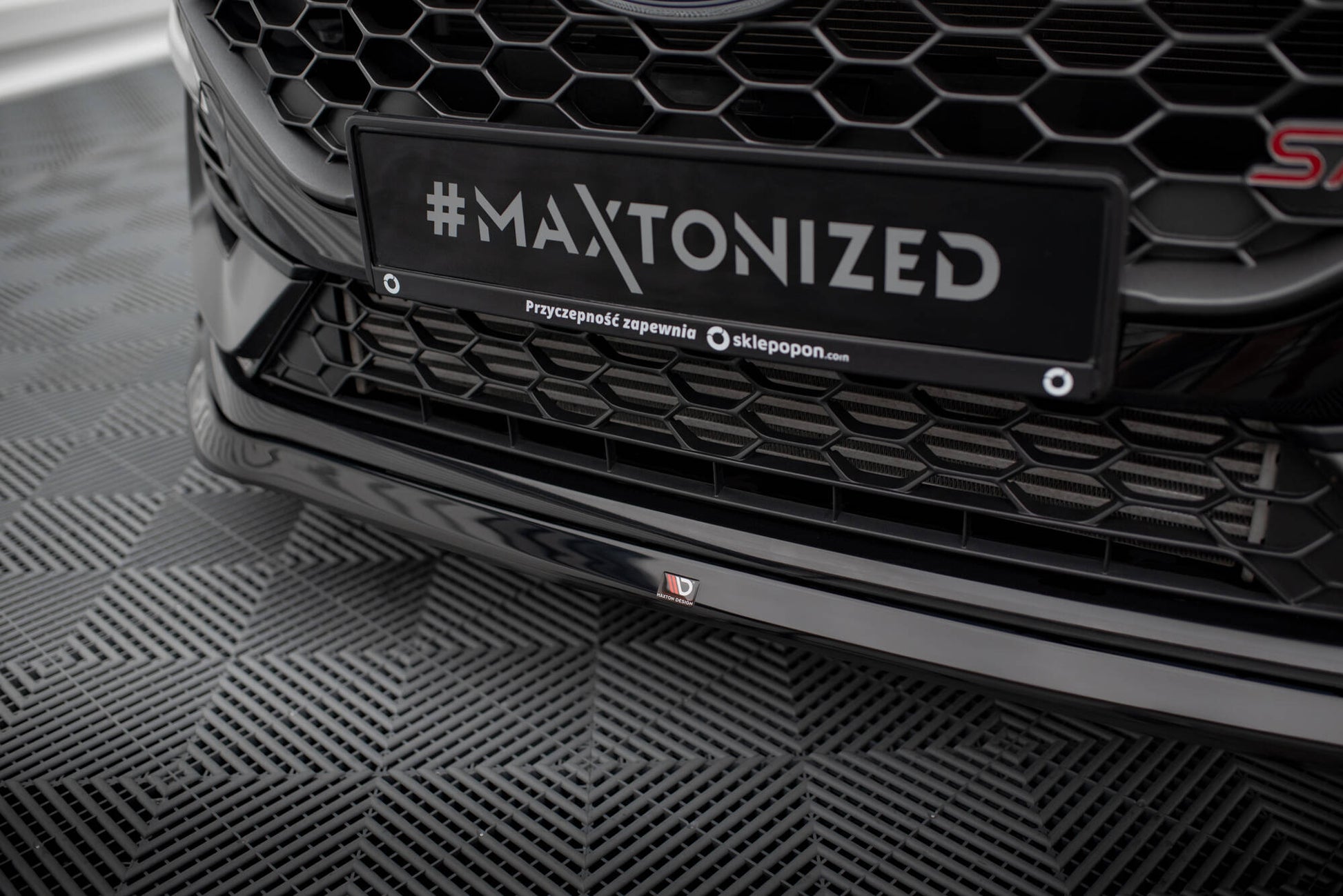Maxton Front Ansatz V.3 für Ford Fiesta ST Mk8 Facelift schwarz Hochglanz