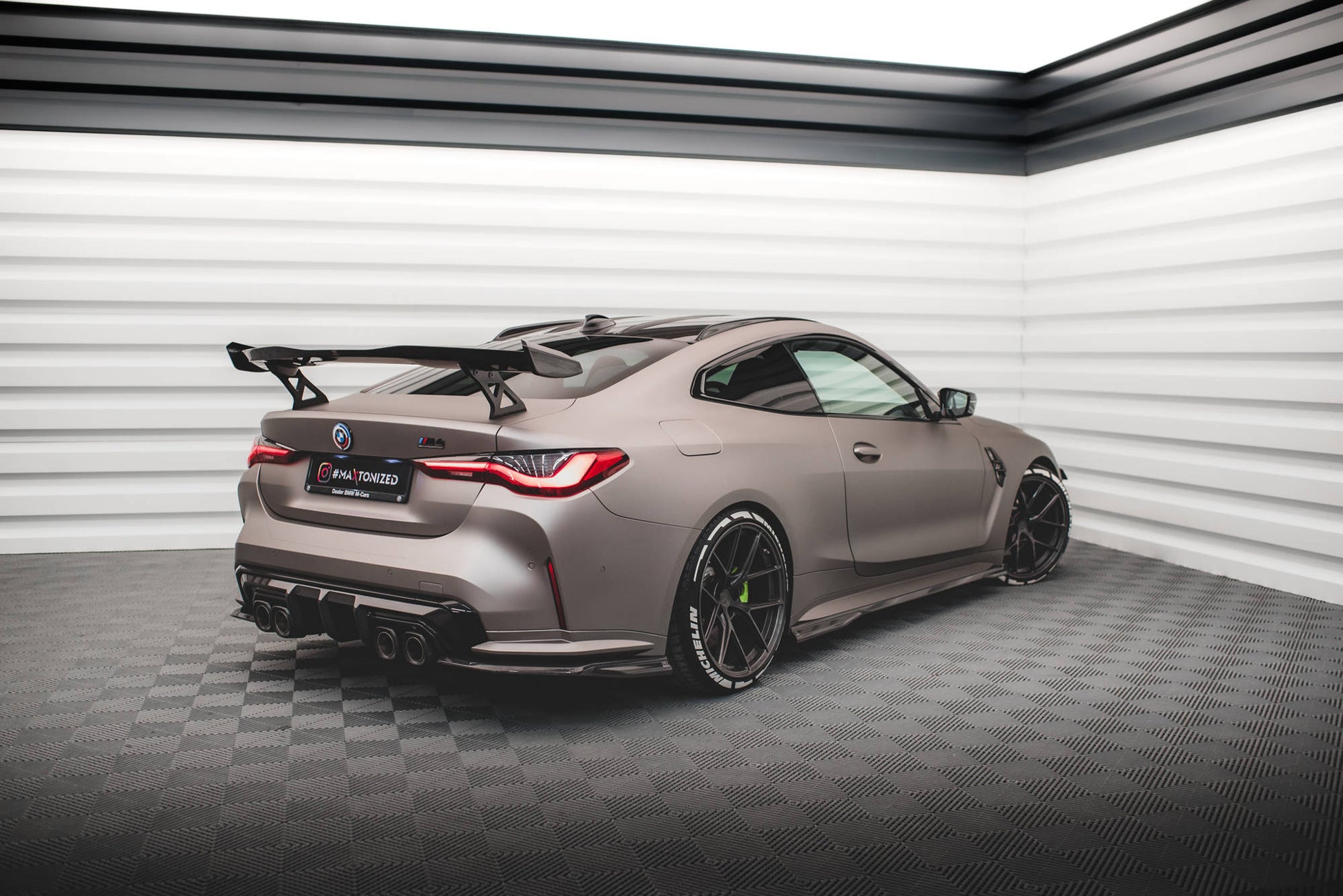 Maxton Carbon Fiber Dachschienen Spoiler BMW M4 G82