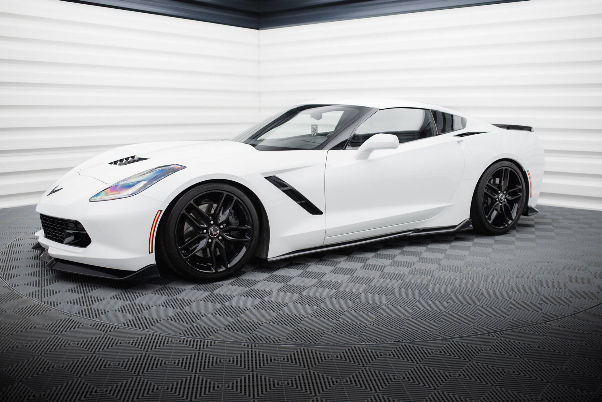 Maxton Seitenschweller Ansatz für V.2 für Chevrolet Corvette C7 schwarz Hochglanz