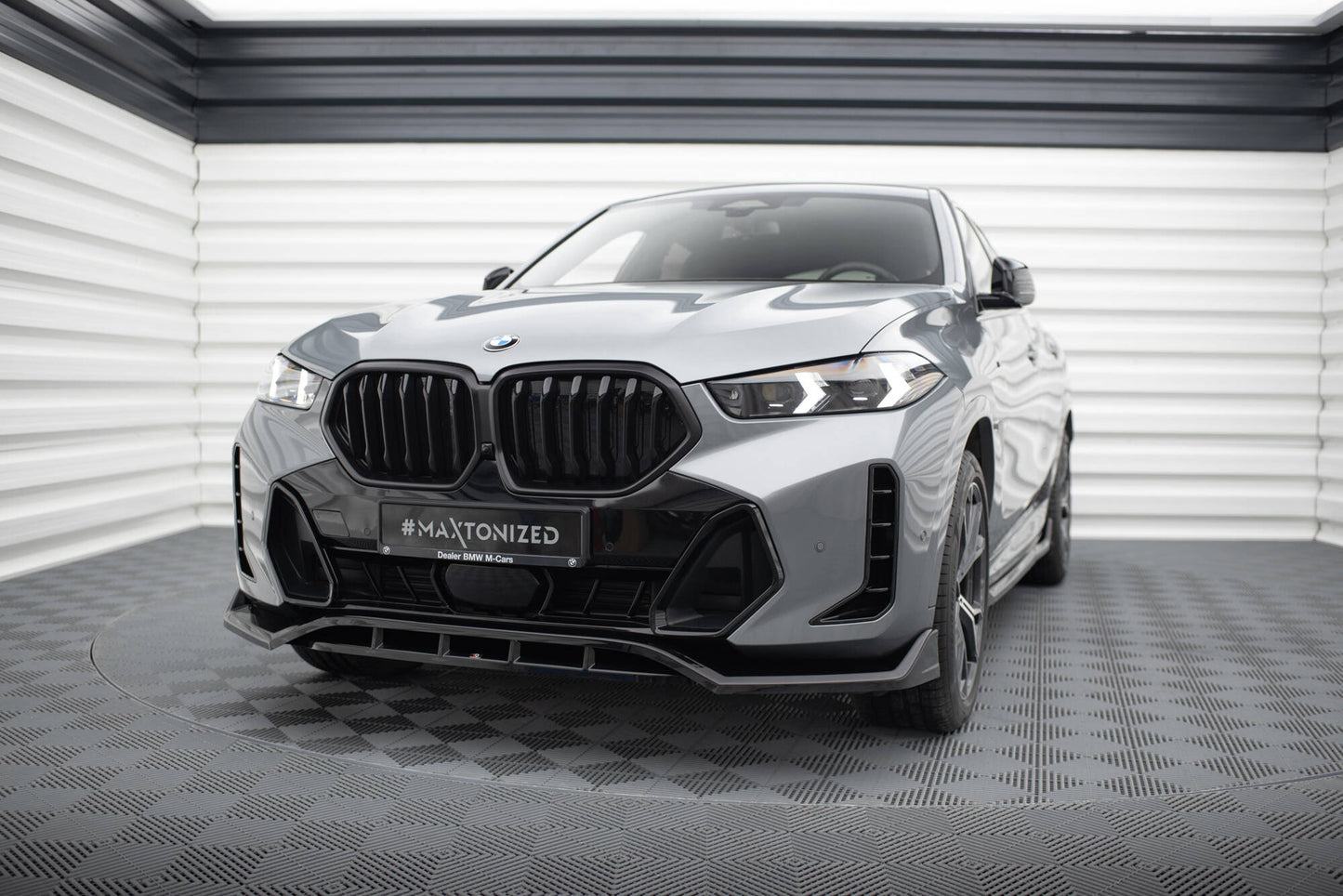 Maxton Front Ansatz V.2 für BMW X6 M-Paket G06 Facelift schwarz Hochglanz