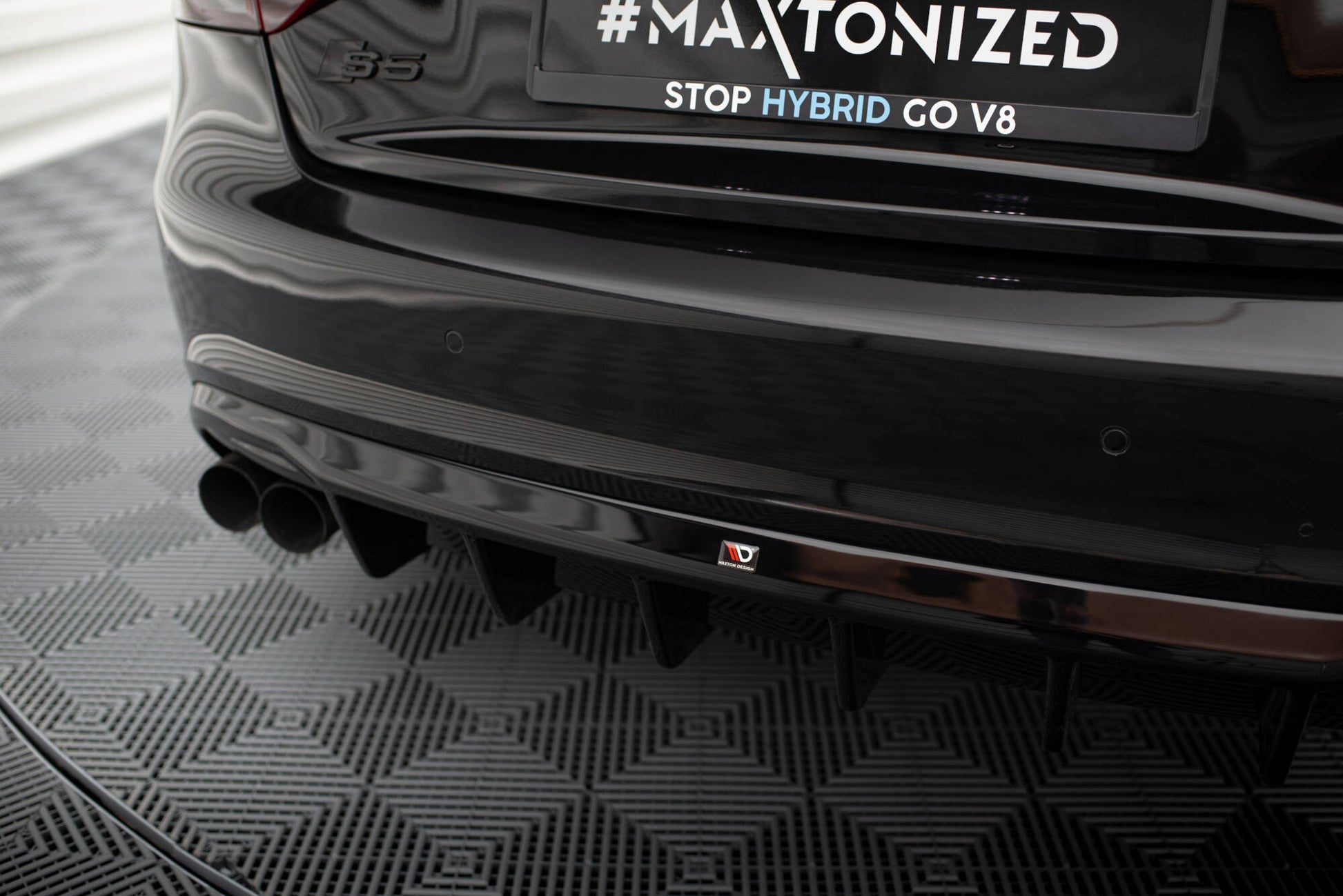 Maxton Diffusor Heck Ansatz für Audi A5 Coupe / Cabrio S-Line 8T (Einseitige Doppelauspuffversion)