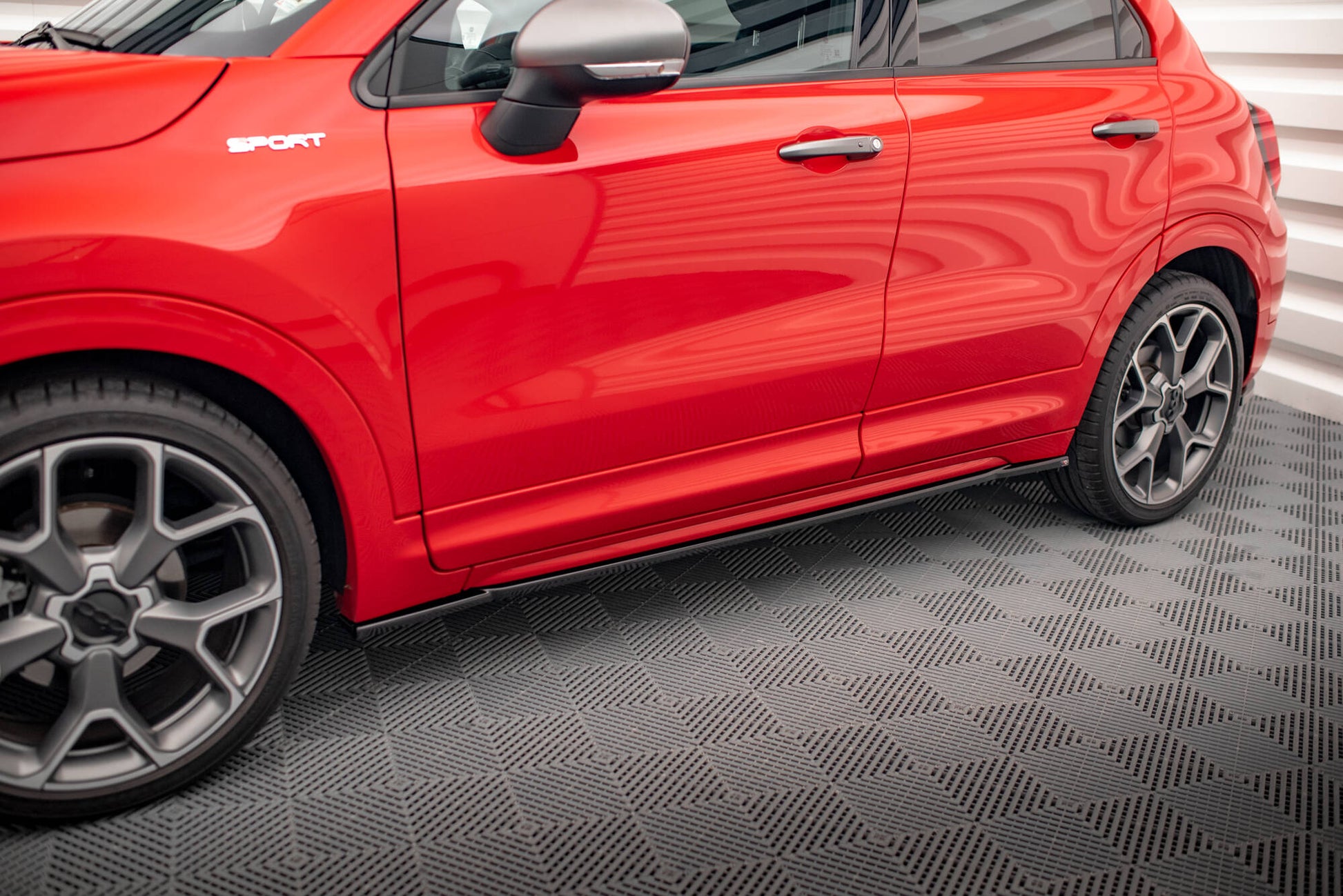 Maxton Seitenschweller Ansatz für Fiat 500X Sport Mk1 Facelift schwarz Hochglanz