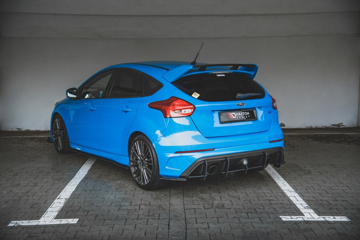 Maxton Robuste Racing Heckschürze für Ford Focus RS Mk3