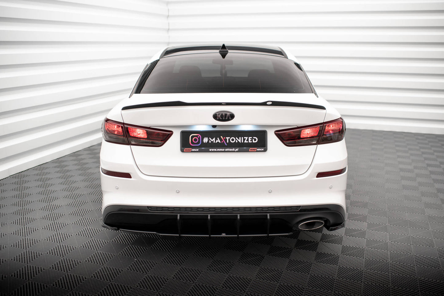 Maxton Heck Ansatz Flaps Diffusor V.2 für Kia Optima Mk4 Facelift schwarz Hochglanz
