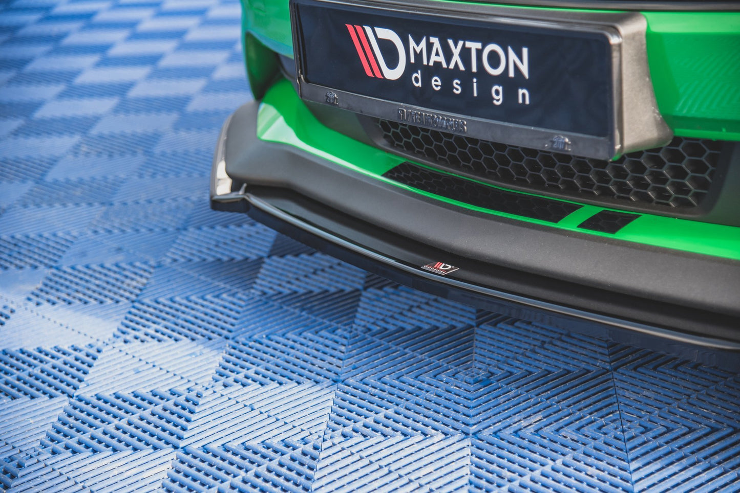 Maxton Front Ansatz V.2 +Flaps für Ford Mustang GT Mk6 Facelift