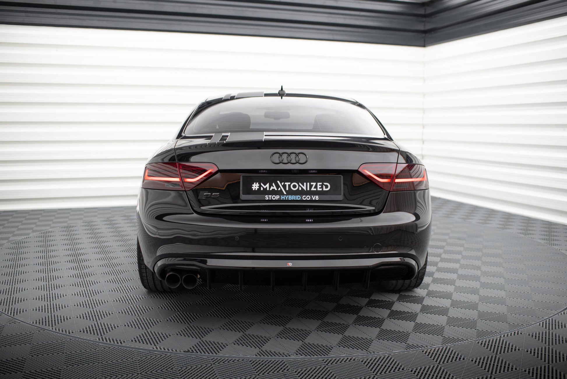 Maxton Diffusor Heck Ansatz für Audi A5 Coupe / Cabrio S-Line 8T (Einseitige Doppelauspuffversion)