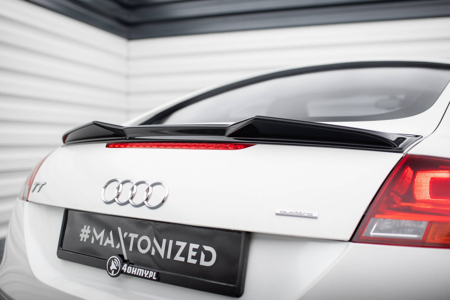 Maxton Spoiler CAP für 3D Audi TT 8J schwarz Hochglanz