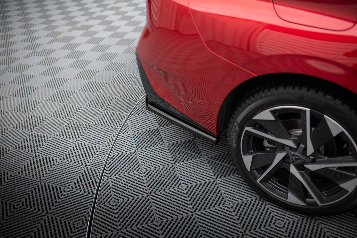 Maxton Zentrale Hinten Splitte Peugeot 308 Mk3 schwarz Hochglanz