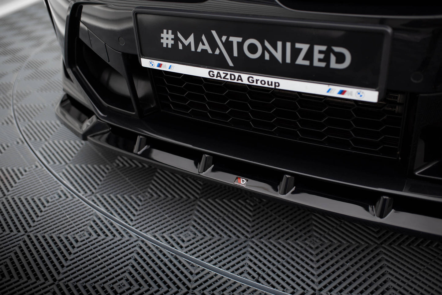 Maxton Front Ansatz V.1 für BMW X3 M F97 Facelift schwarz Hochglanz