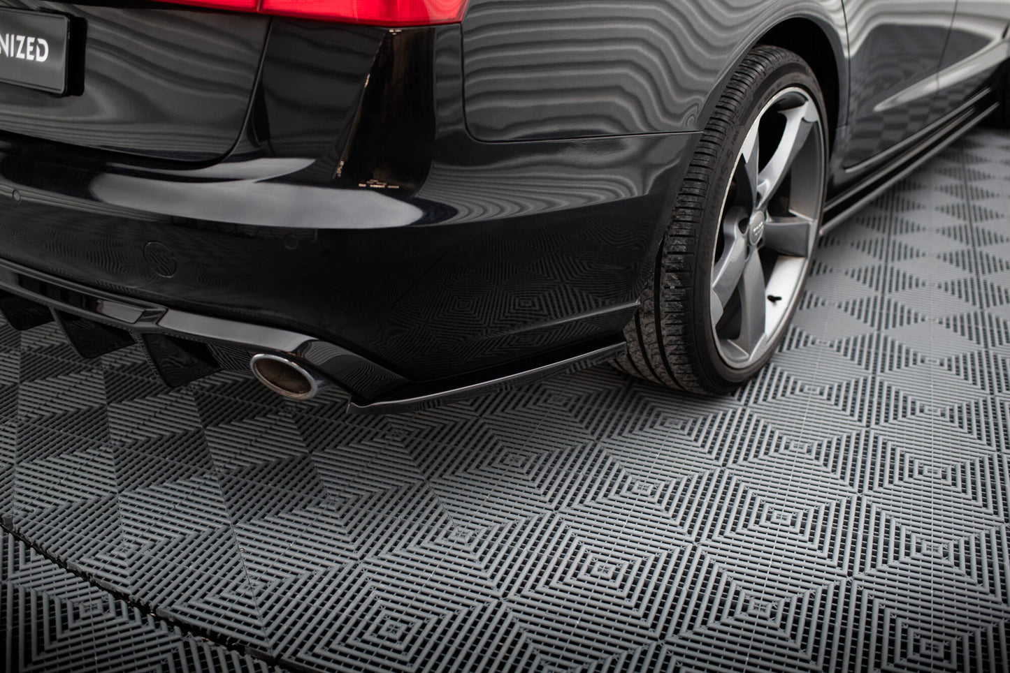 Maxton Heck Ansatz Flaps Diffusor V.3 für  Audi A6 Avant C7 schwarz Hochglanz