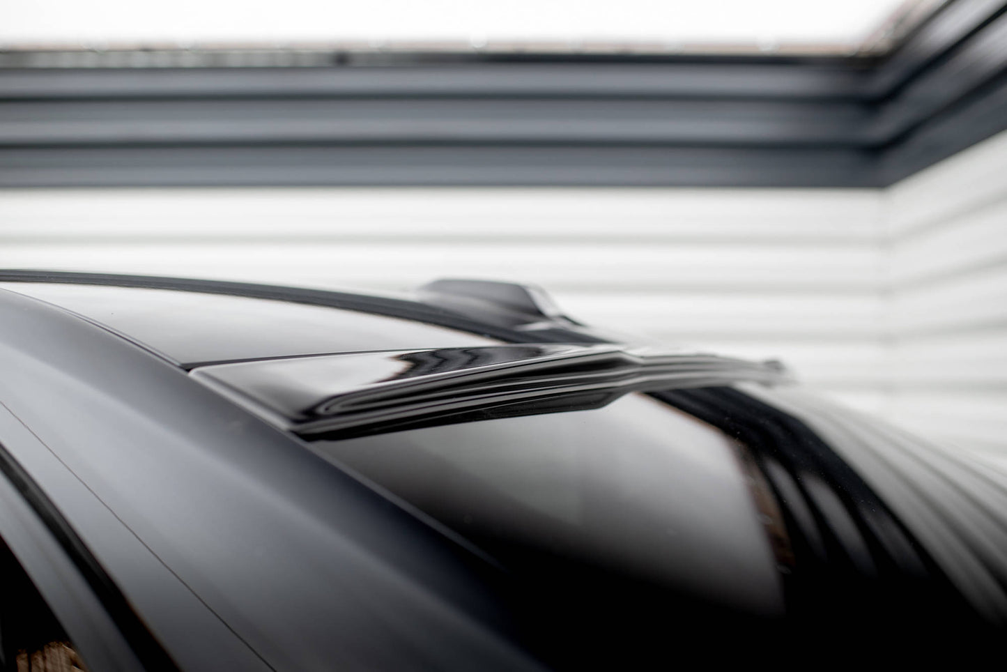 Maxton Heckscheiben Spoiler für BMW 7 M-Paket / M760e / i7 M-Paket / 7 Standard G70 schwarz Hochglanz